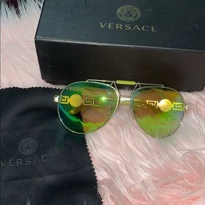 [AUTHENTIC VERSACE] Aviator Sunglasses